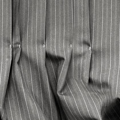 BUSINESS gray chalk stripe 01