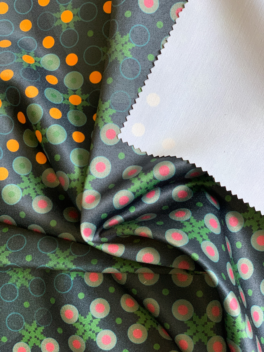 Muurbloem design studio gordijnstoffen collectie dresss up stof margriet detail view