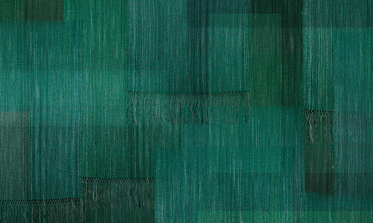 Muurbloem wallpaper collection BOBIJN design Mother Elisabeth pattern view
